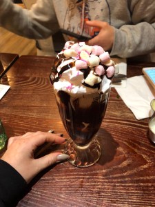 103ae5b9-cd32-45be-98b3-ec5a81dee9e6