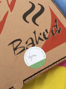 Pizza box from Mamma Mia pizzeria in Jericho Oxford, with a sticker reading 'vegan'.